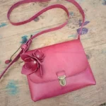 Малката чанта с цветя - Image 2